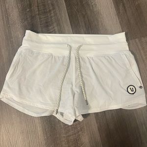 VUORI Seabreeze Short